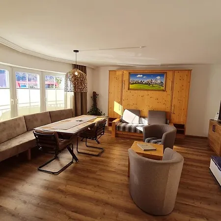 Sport Und Klausen 4* 티롤 키르흐베르크