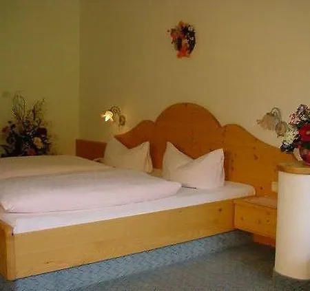 Hotel Sport Und Klausen 4*