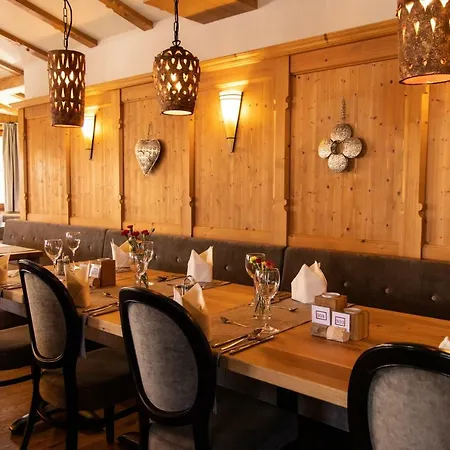 Sport Und Klausen 티롤 키르흐베르크