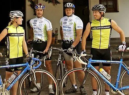 Sport Und Klausen קירשברג אין טירול
